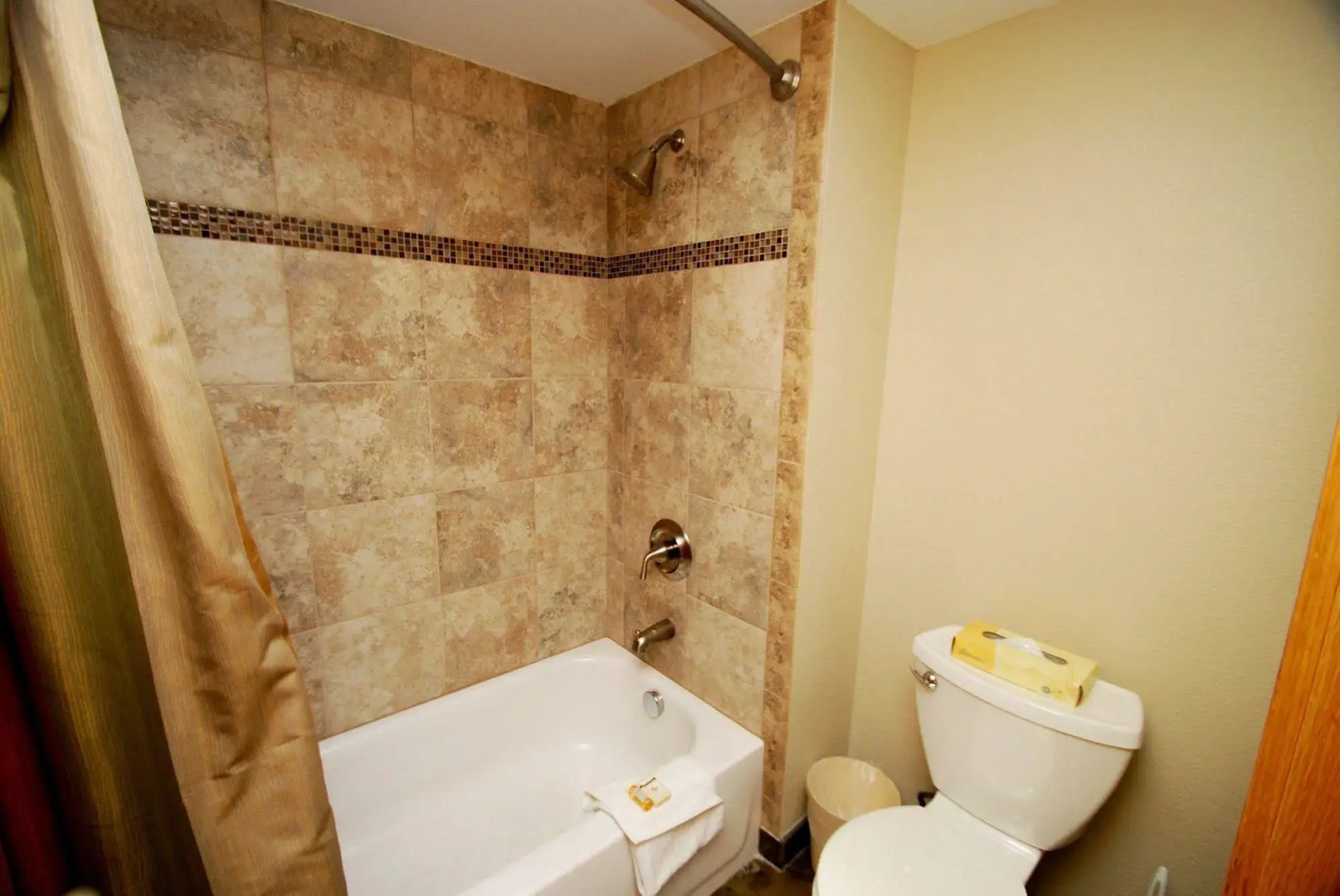 Ski Run Lodge by Key to the Rockies