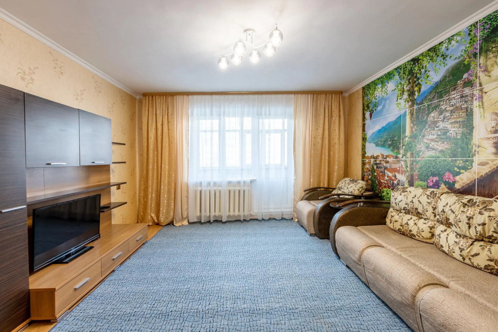 Сутки24 в 7-м микрорайоне 12А