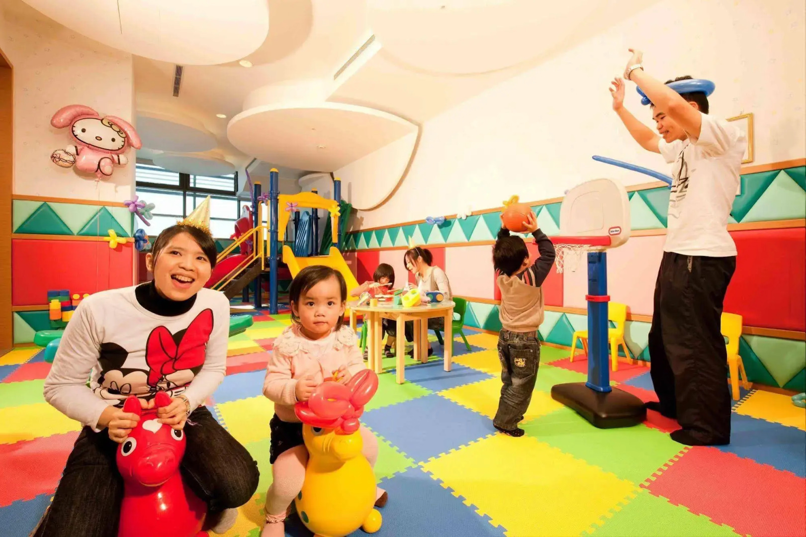 Evergreen Resort Hotel (Jiaosi)