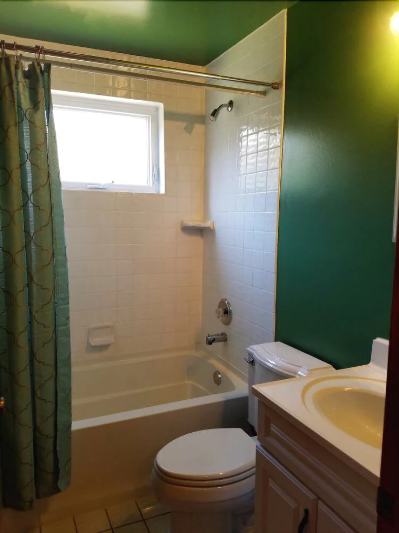 The Shuck- Christophers Riverside Cabin