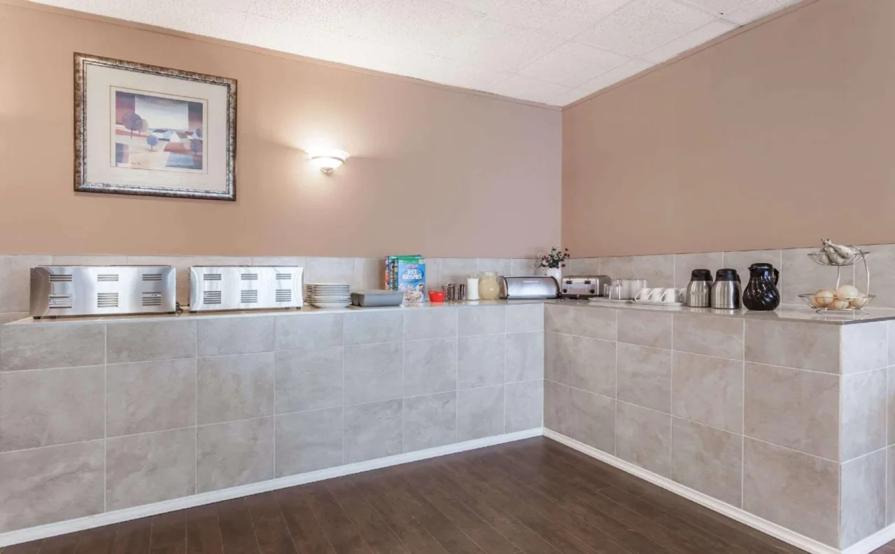 Howard Johnson Melville