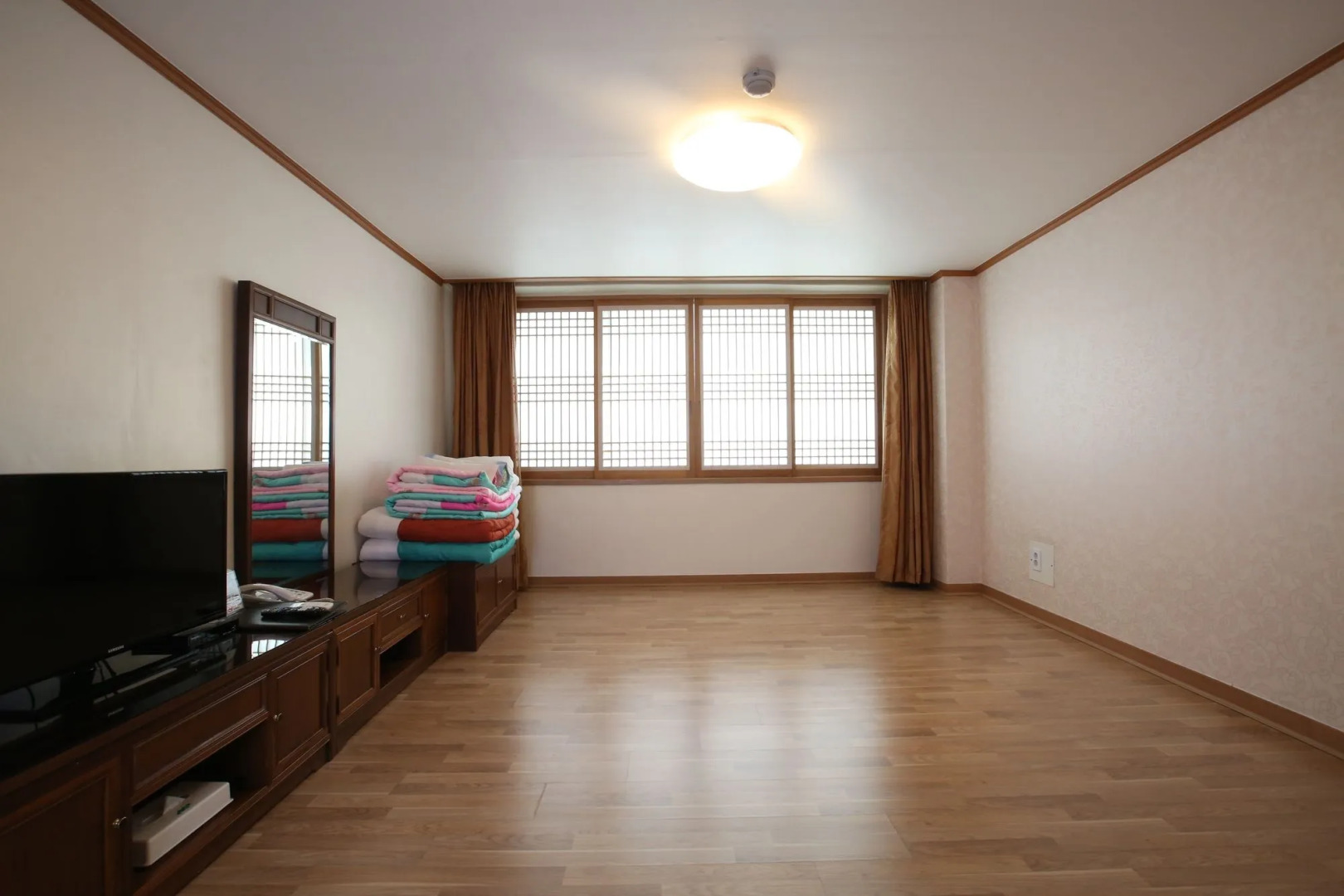 Danyang Tourist Hotel Edelweiss