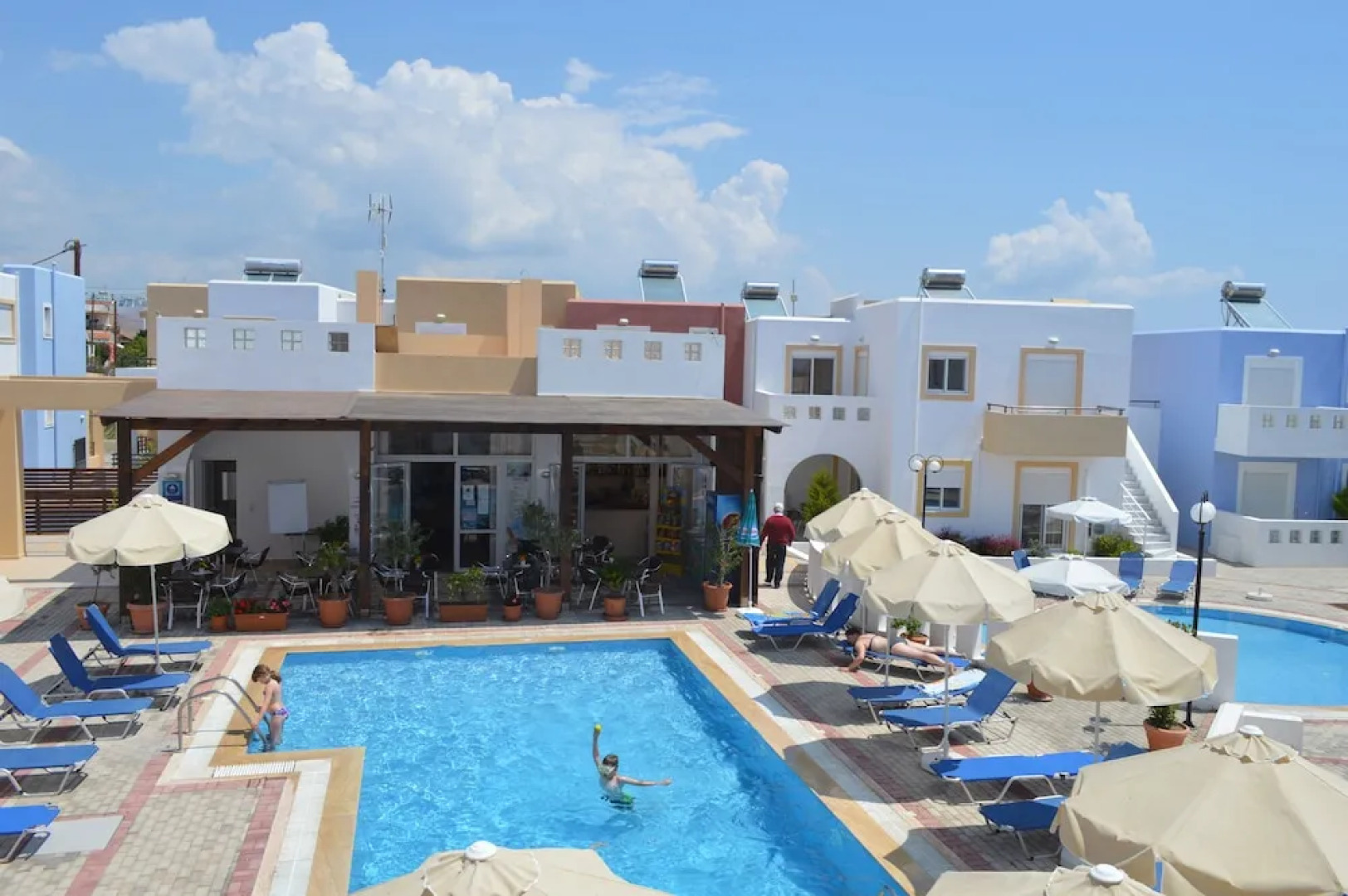 Gennadi Gardens Apartments