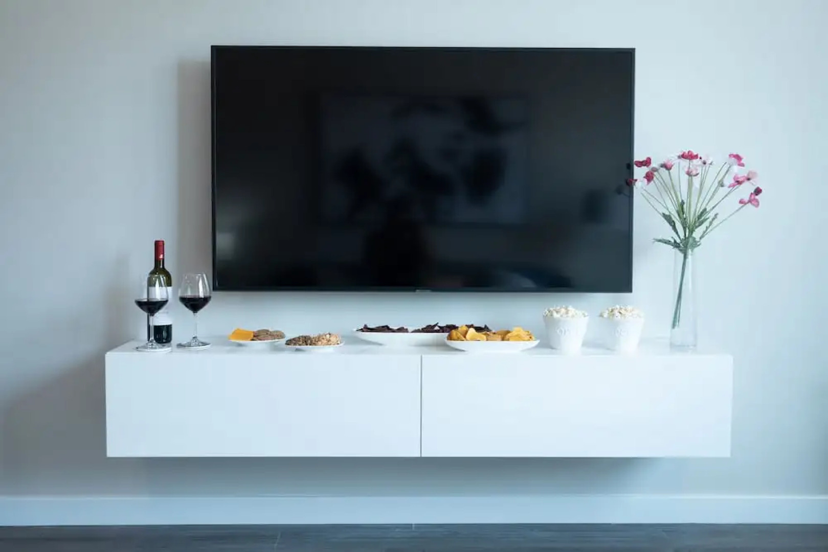 Luxury Furnished Apartments by Hyatus at Amistad Park