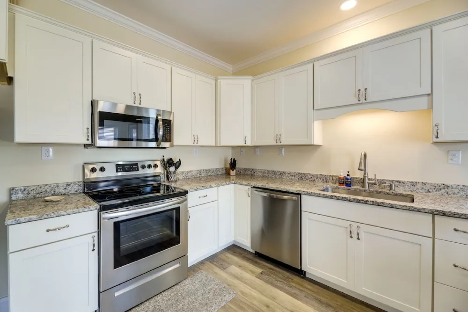 Emerald Isle Getaway w/ Decks & Beach Views!