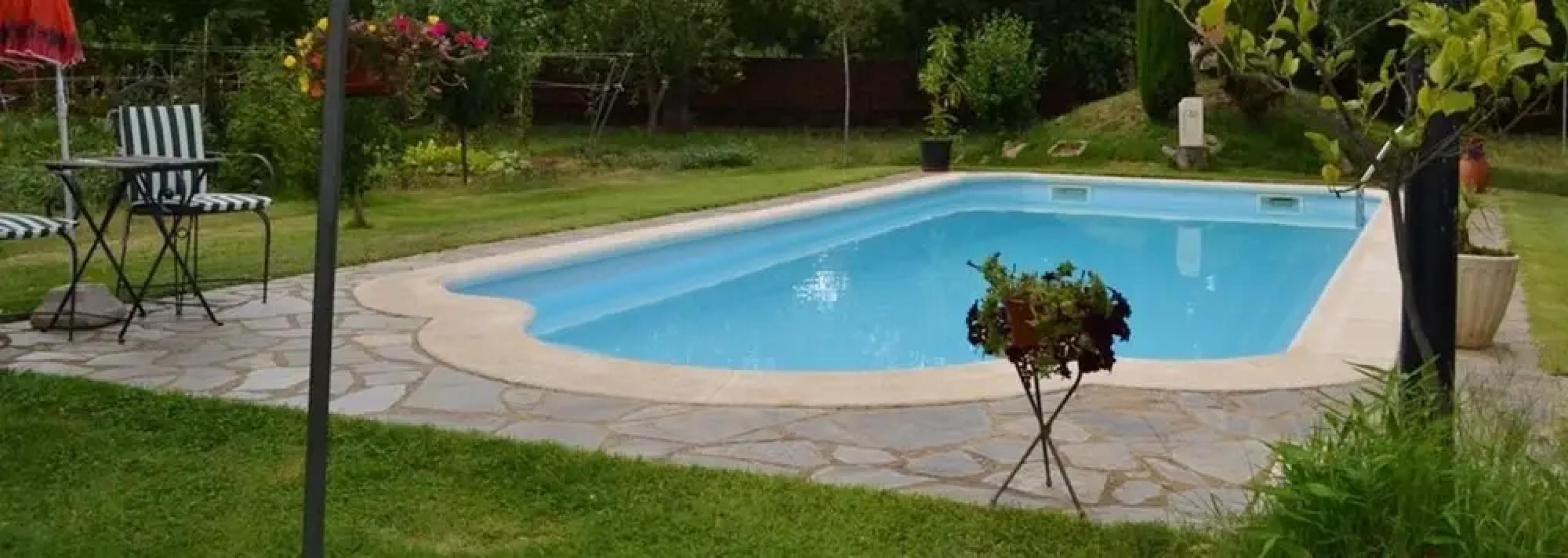 House With 5 Bedrooms in Morales de Rey, With Enclosed Garden and Wifi Near the Slopes