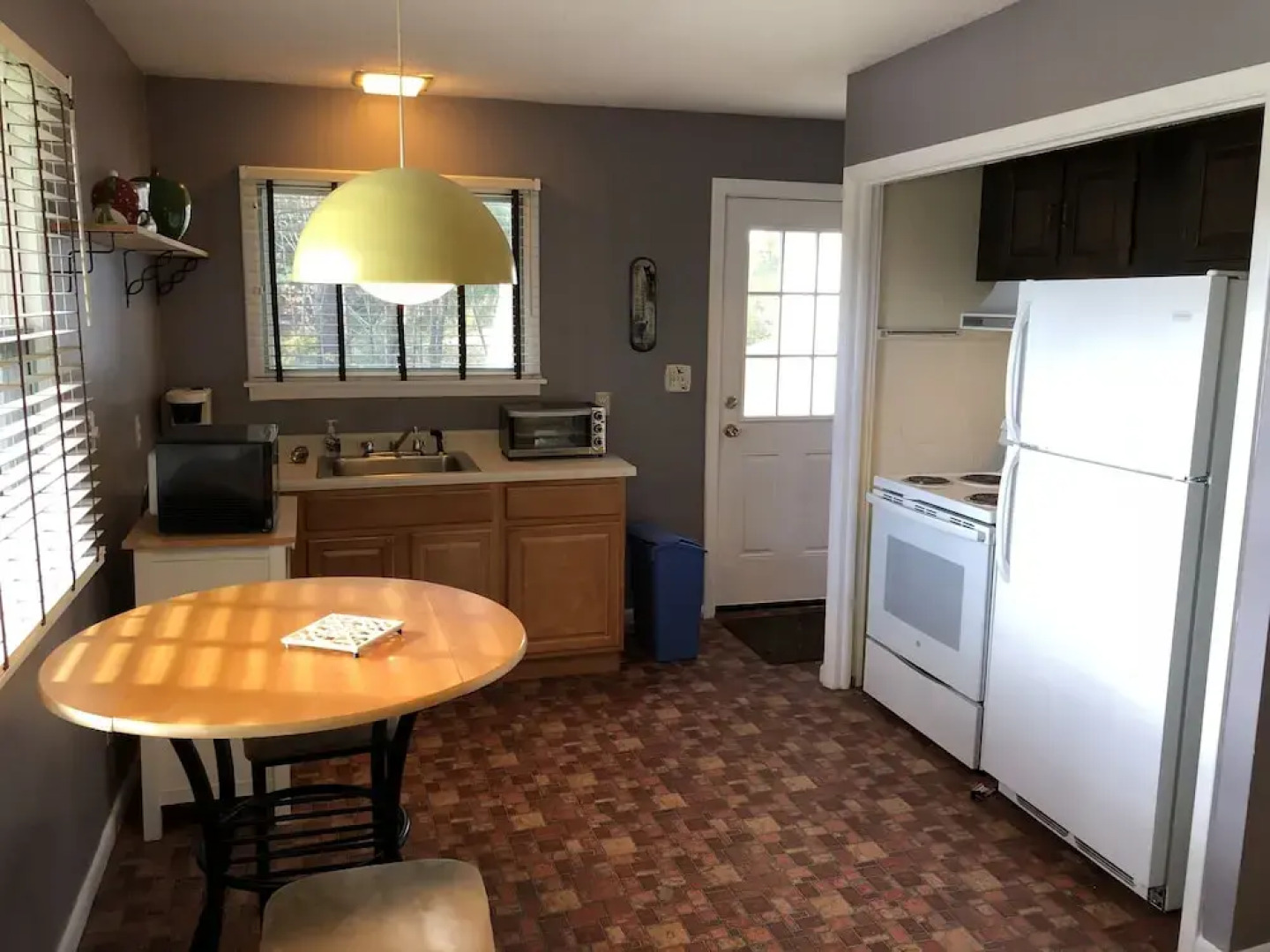 Silver Spring Chalet - GetAway