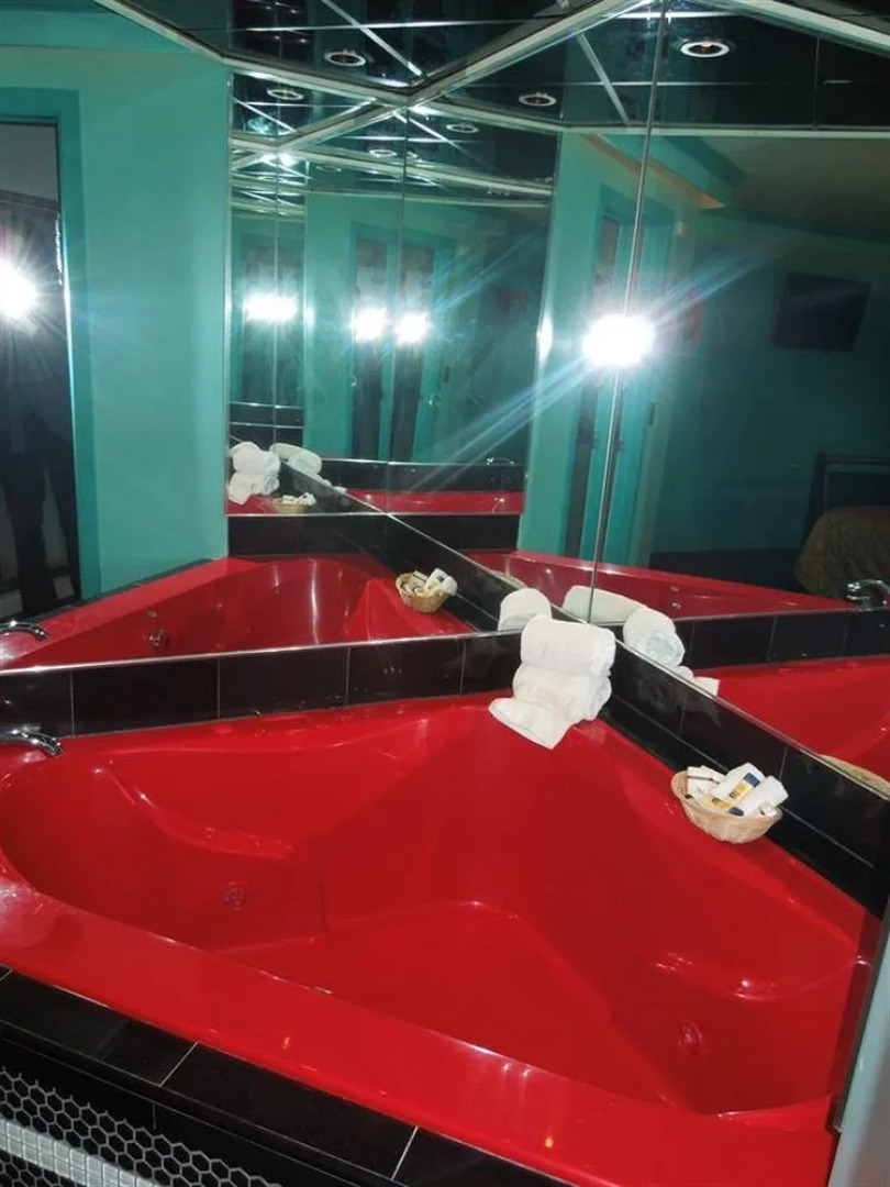 Lakeland Inn - Bohemia