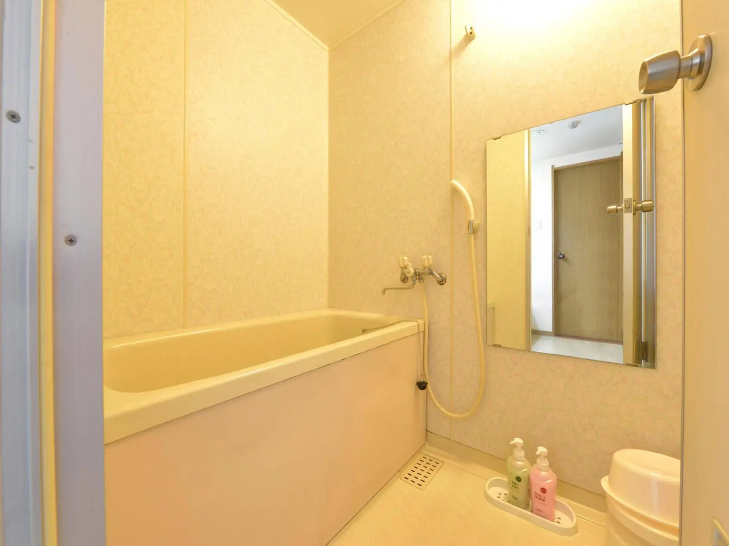 Monogusanoyado Hanasenkyo