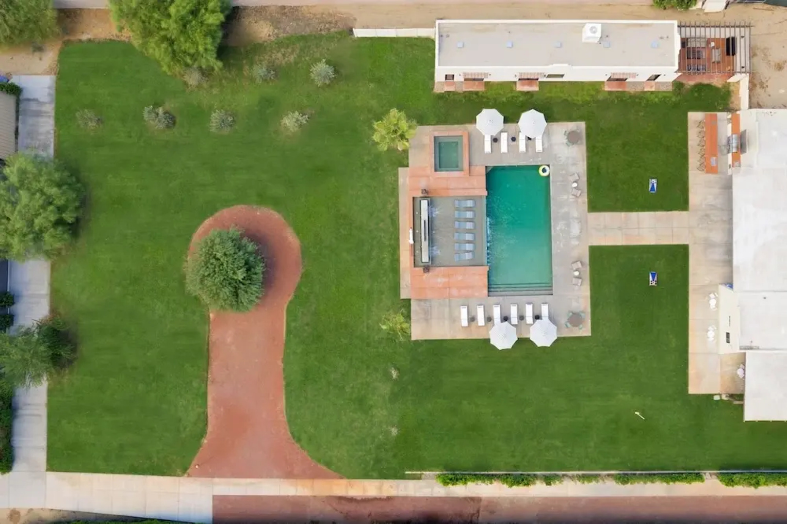 Starlight Estate by Avantstay 20 People Architectual Mansion w Pool Tennis Court Game Room