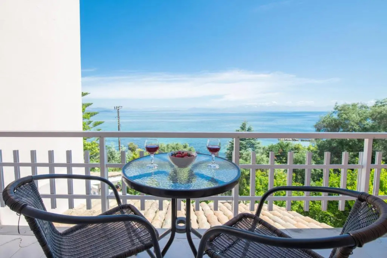 Eden Sea view studios