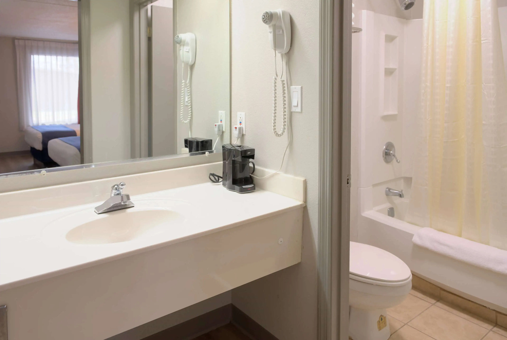 Days Inn by Wyndham Harriman