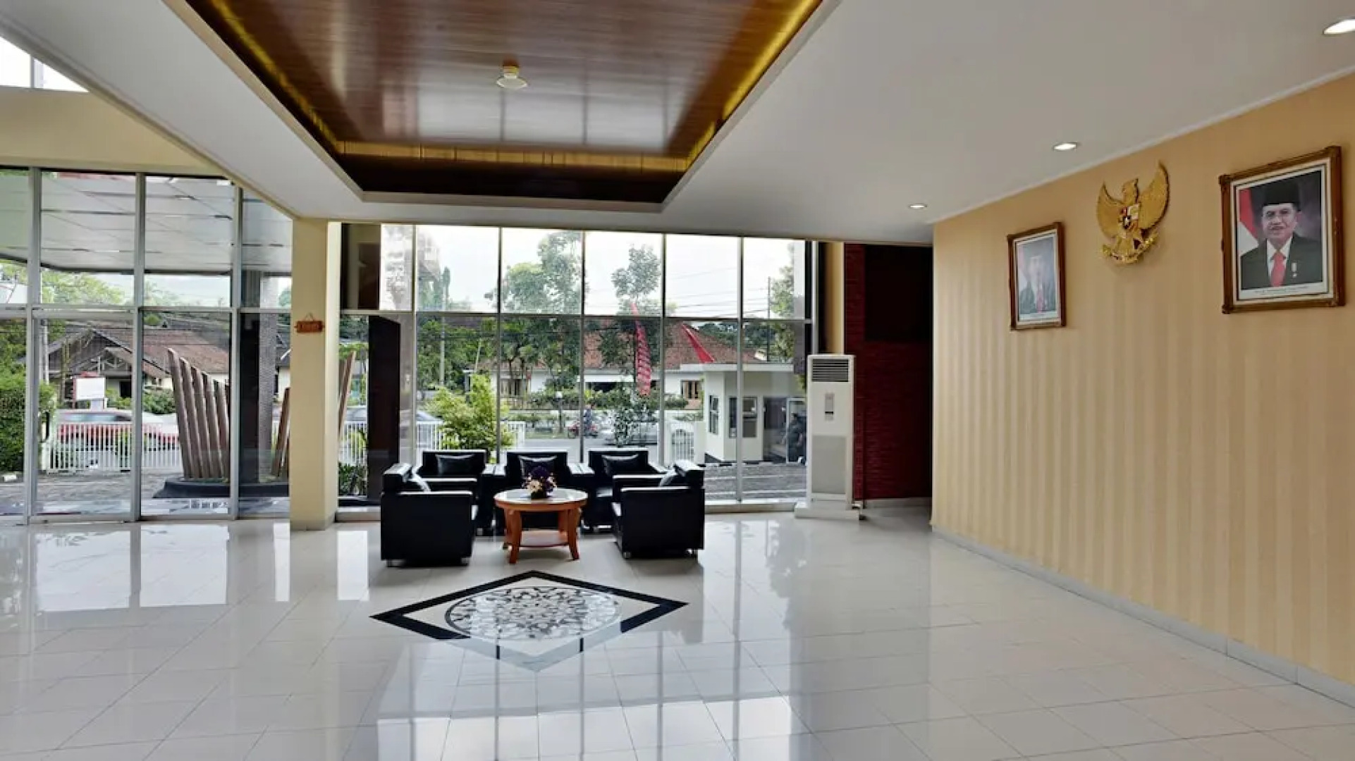 ZEN Rooms Cipayung KM 71
