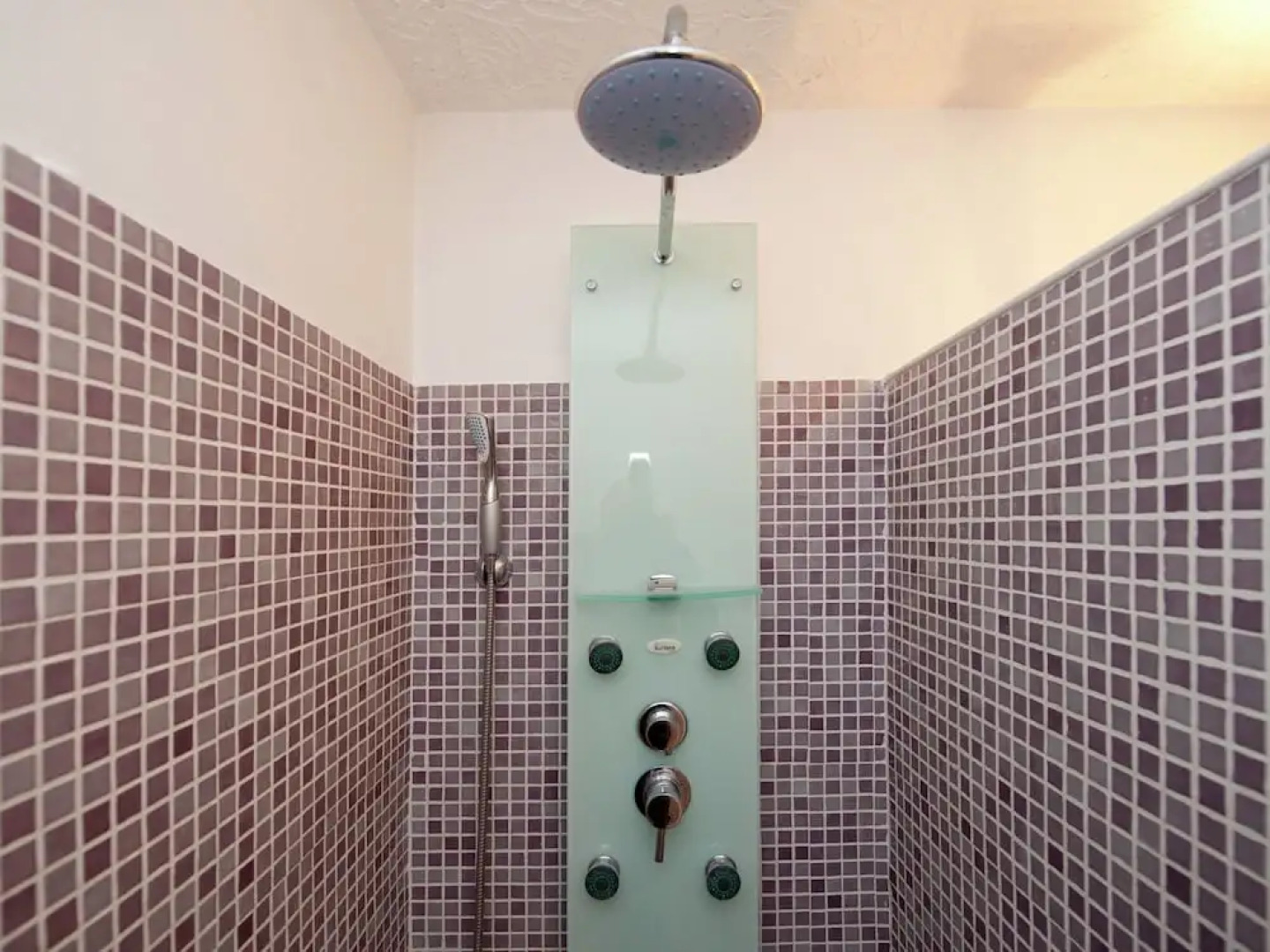 Gorgeous Holiday Home in Bagnols-en-forêt With Private Pool