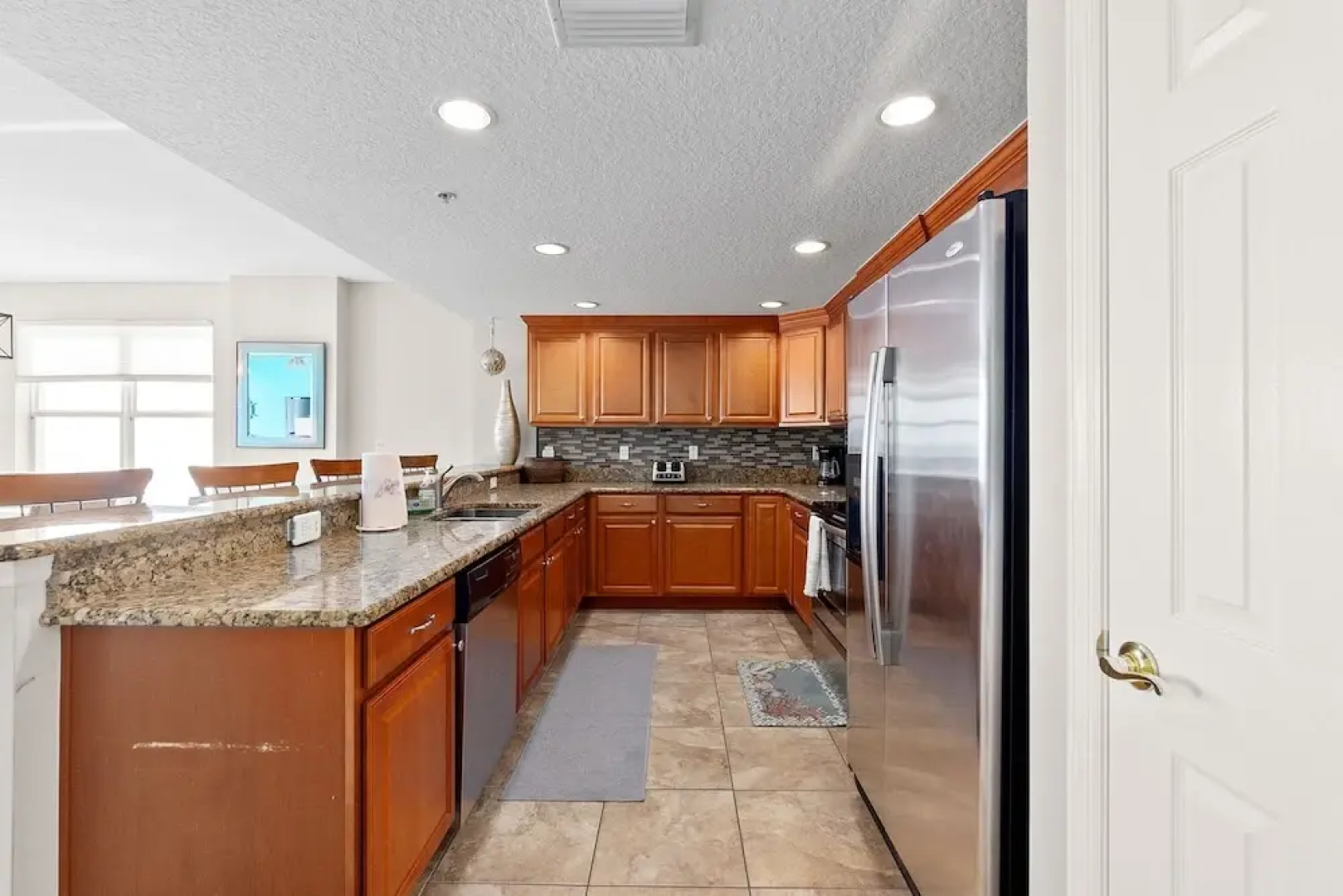 Oceanview Condo Daytona Shores 3 bed 3 Bath