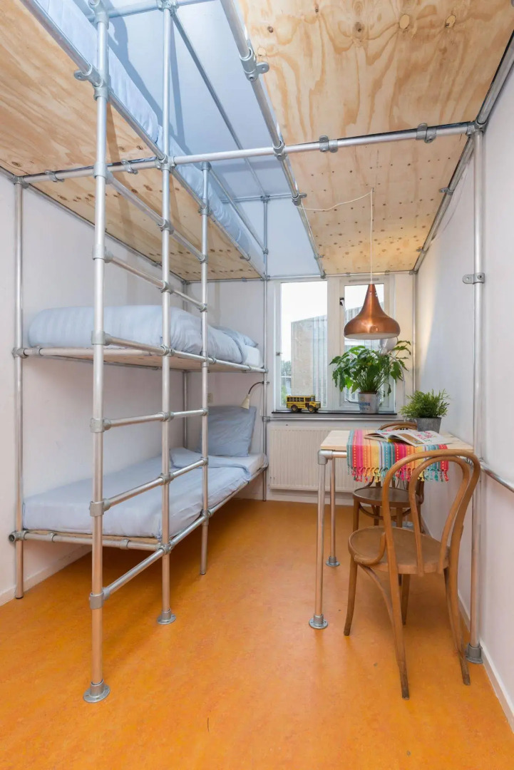 Jorplace Beach Hostel