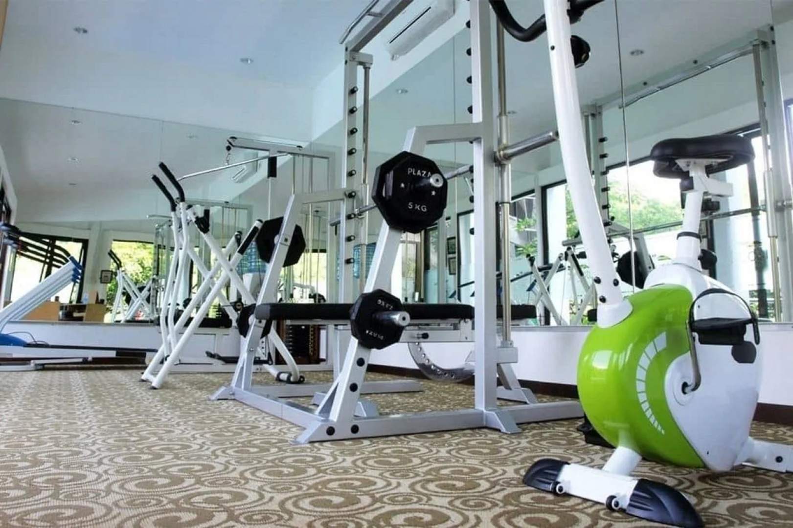 Oak Tree Emerald Hotel & Conventions Semarang