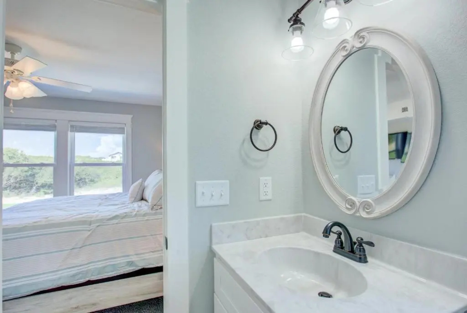 4056 - Tight Lines & Tan Lines