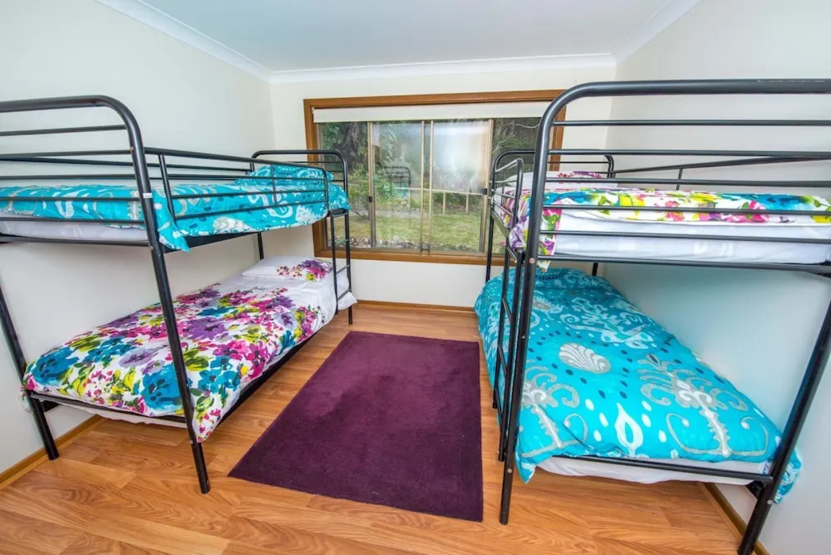 Pet Friendly Lentara St 8 - Fingal Bay