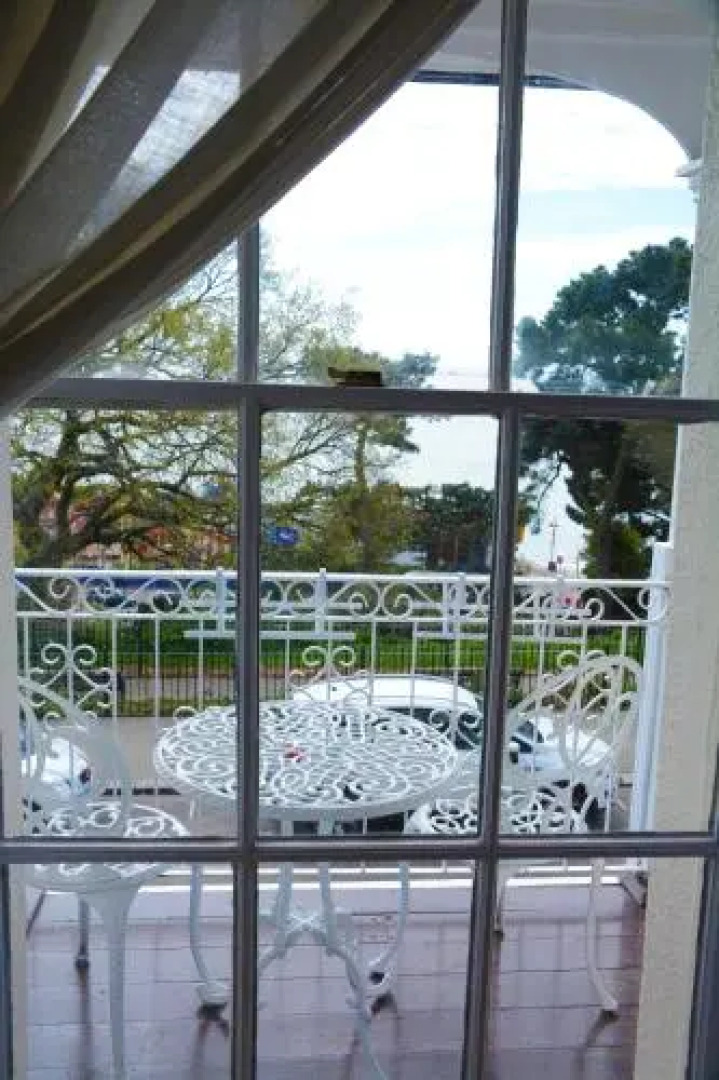 Pier View Self Catering Luxury Apartments