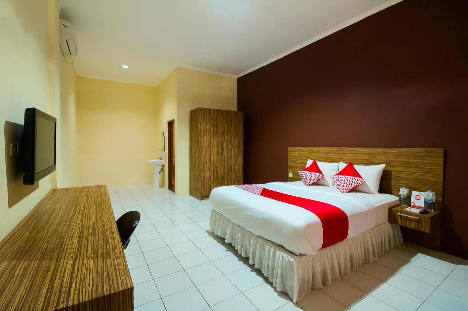OYO 688 Grand Pakidulan Hotel