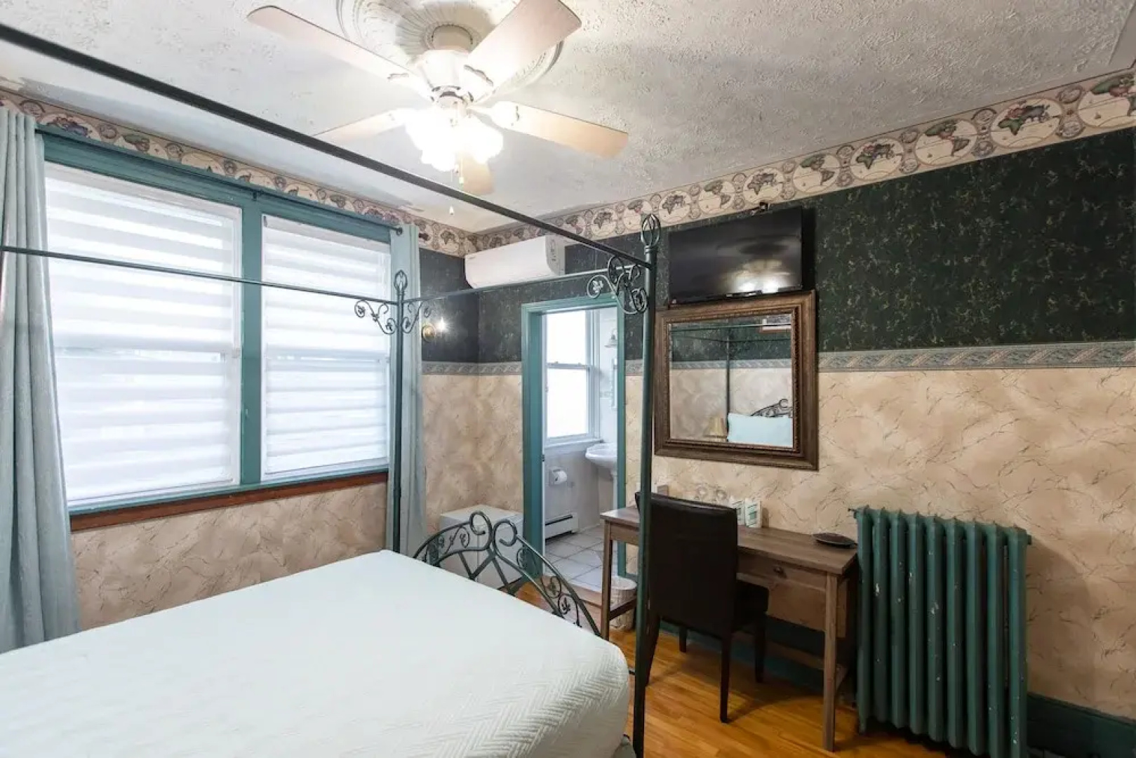 Prince Street Suites
