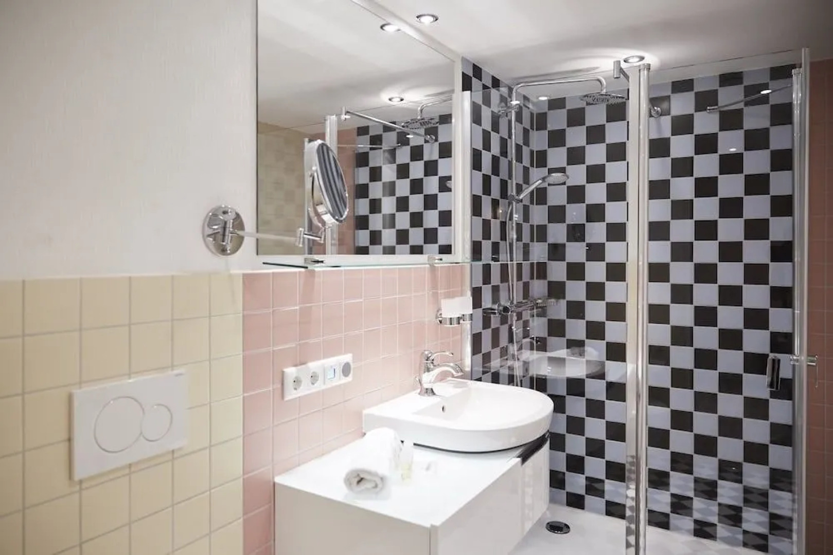 Bernstein 50'S Seaside Motel