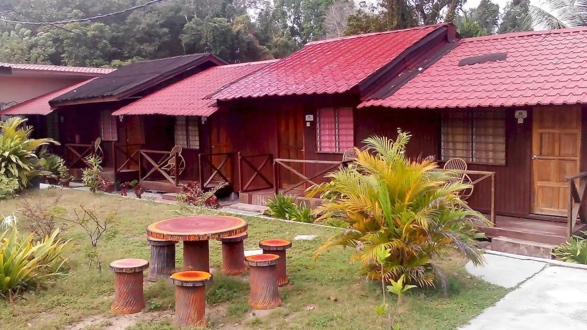 Purnama Beach Resort