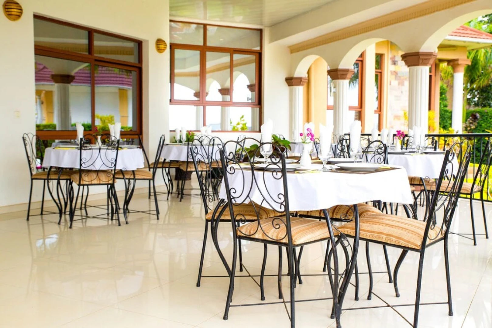 Mountain's View Hotel