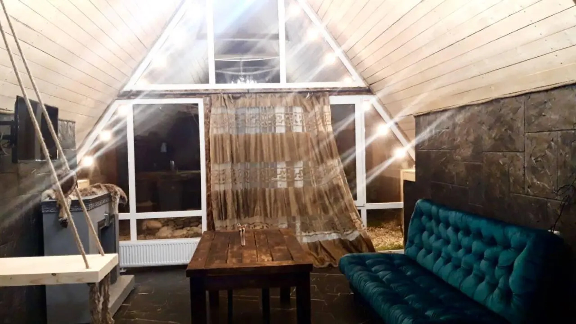 Shale kenje house (Шале кенже хаус)