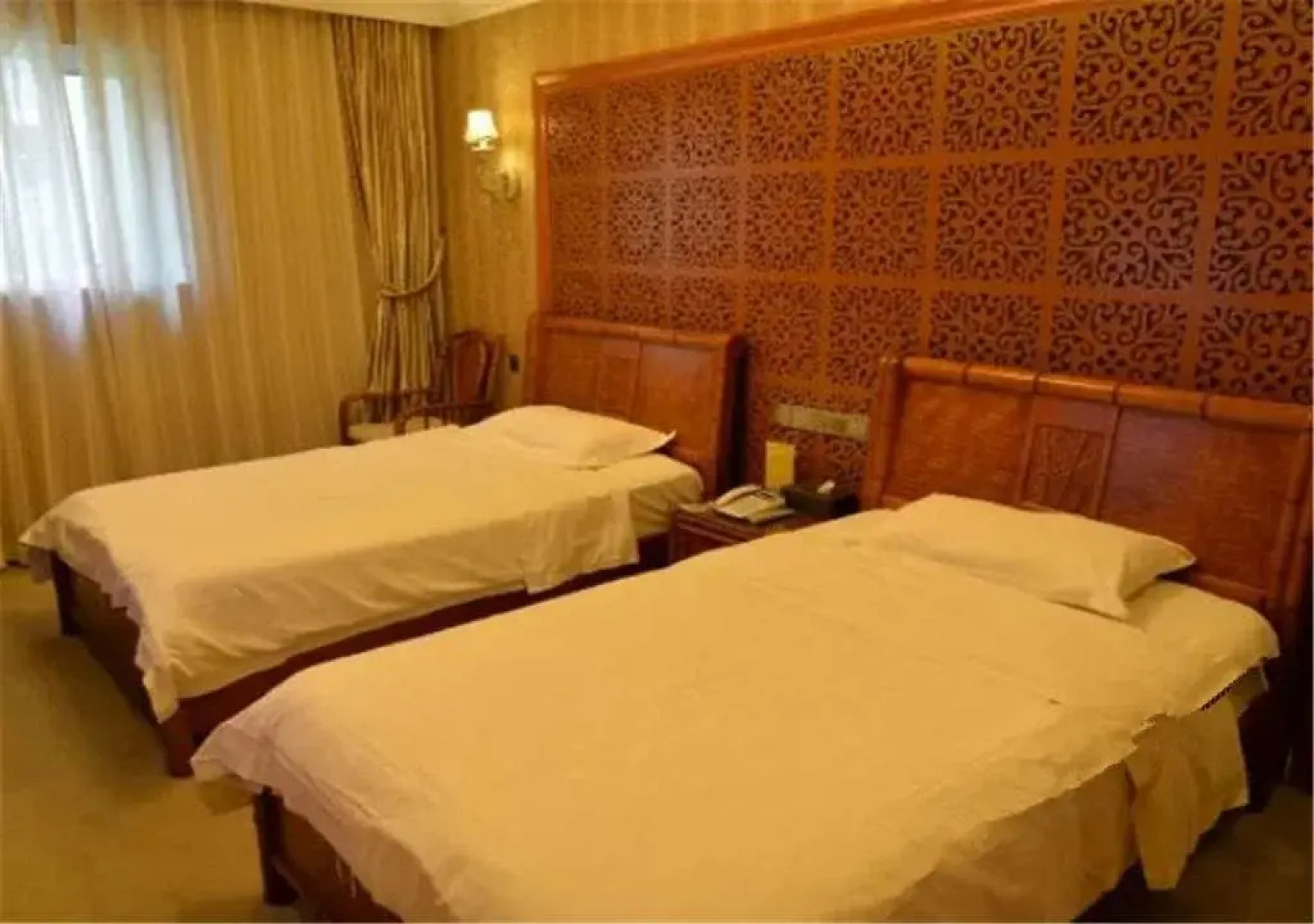 Yibinbandao Holiday Hotel