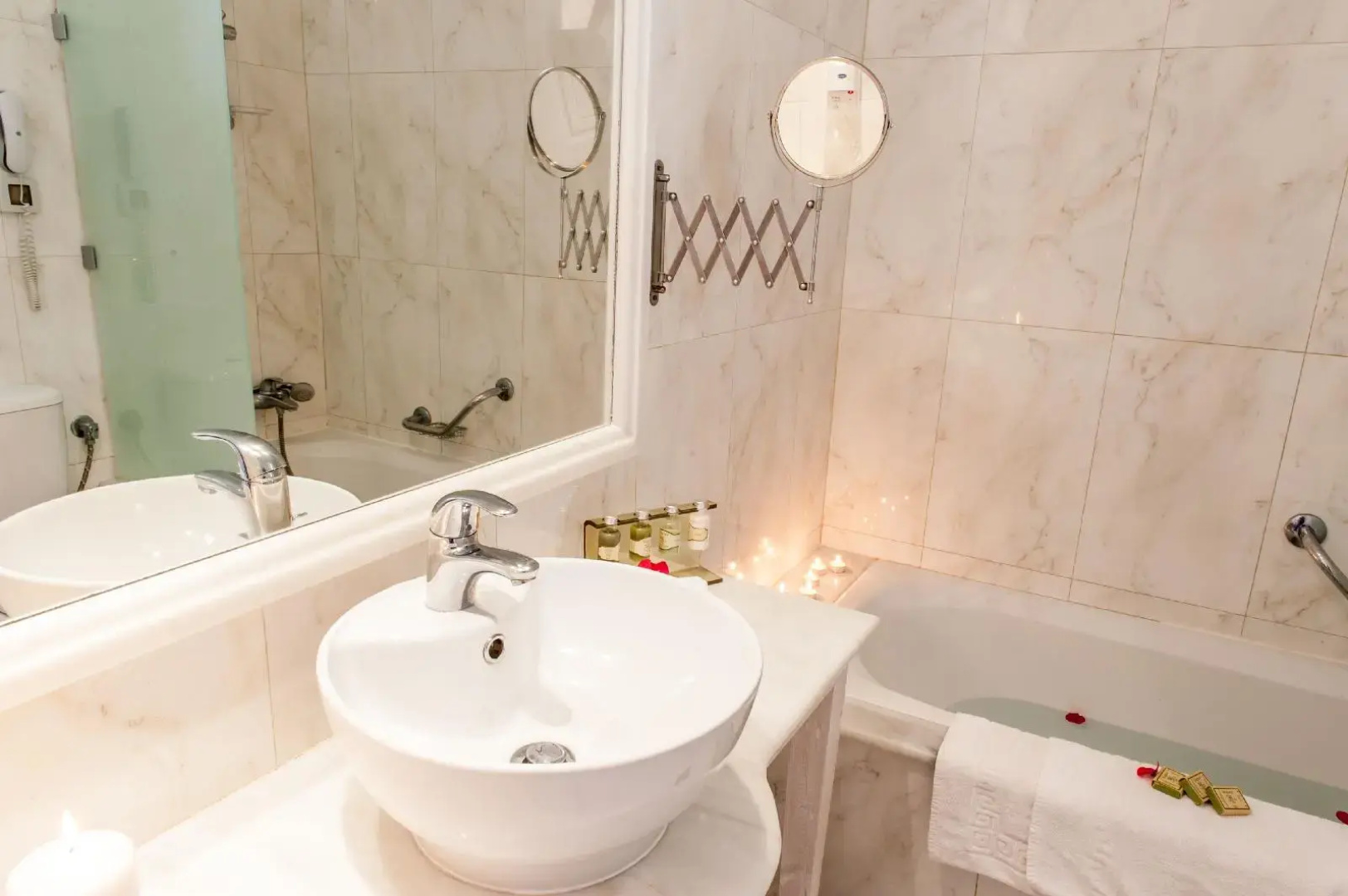 Gerakas Belvedere Hotel & Luxury Suites