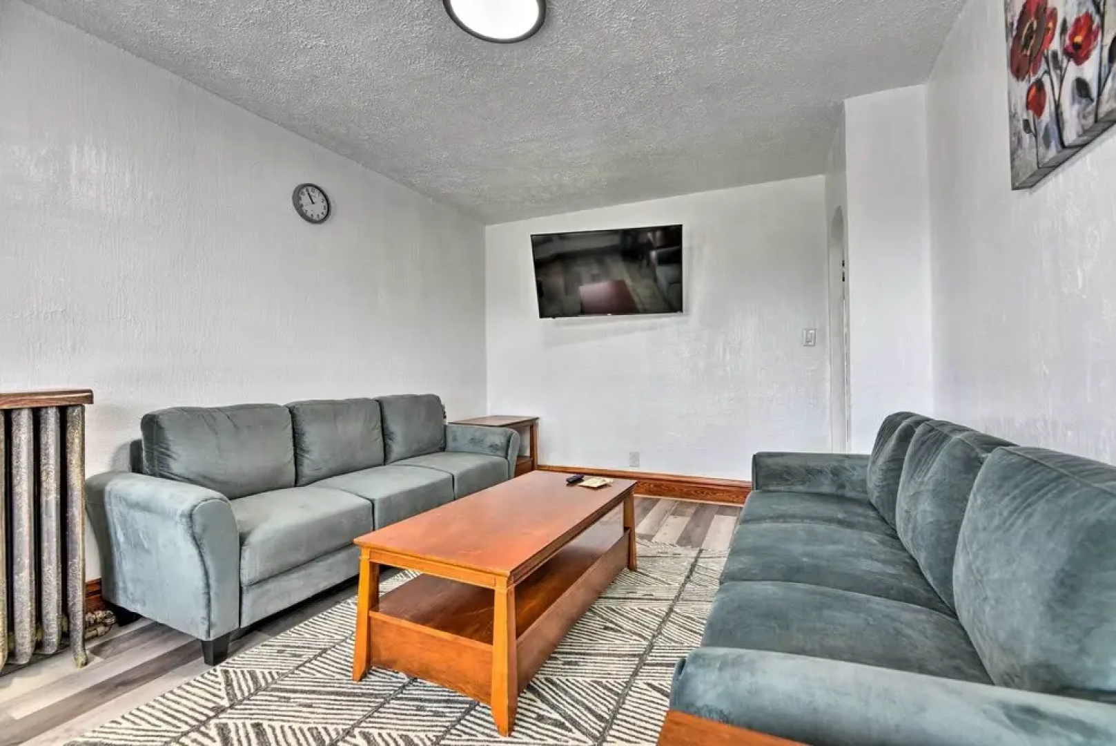 Vacation Rental ~ 2 Mi to Highmark Stadium!