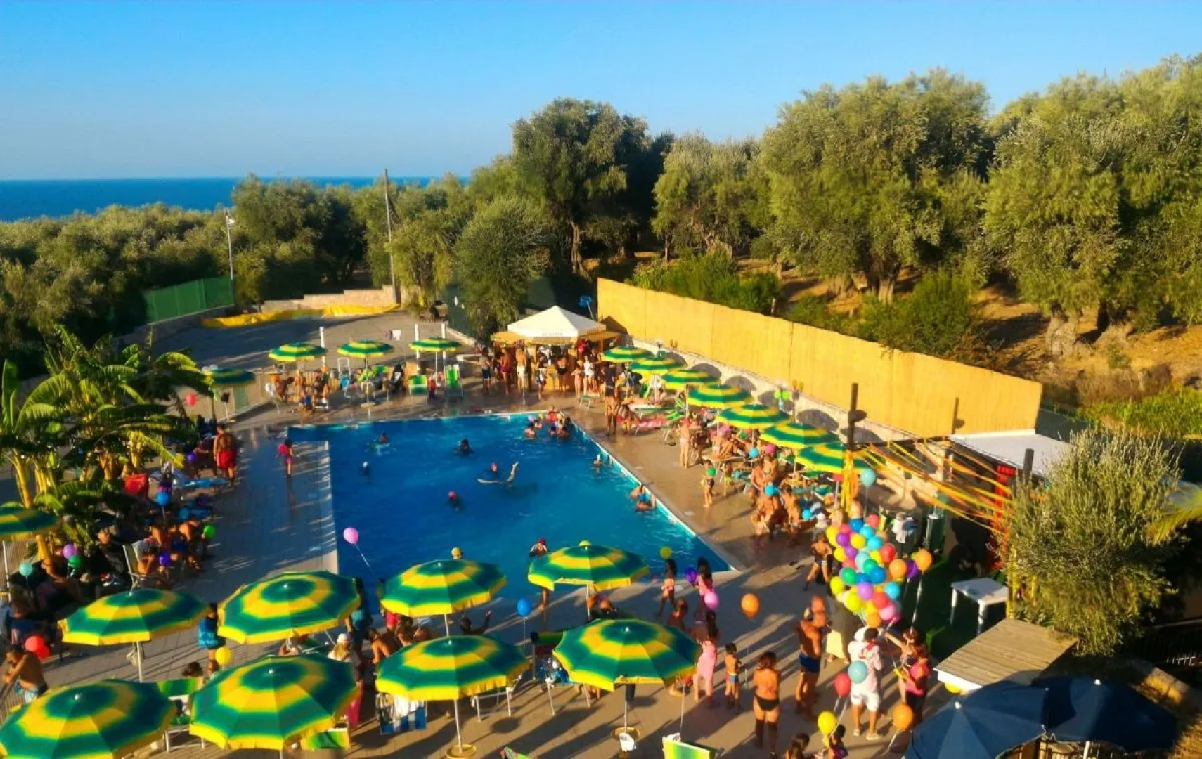 Club Touring Beach Hotel