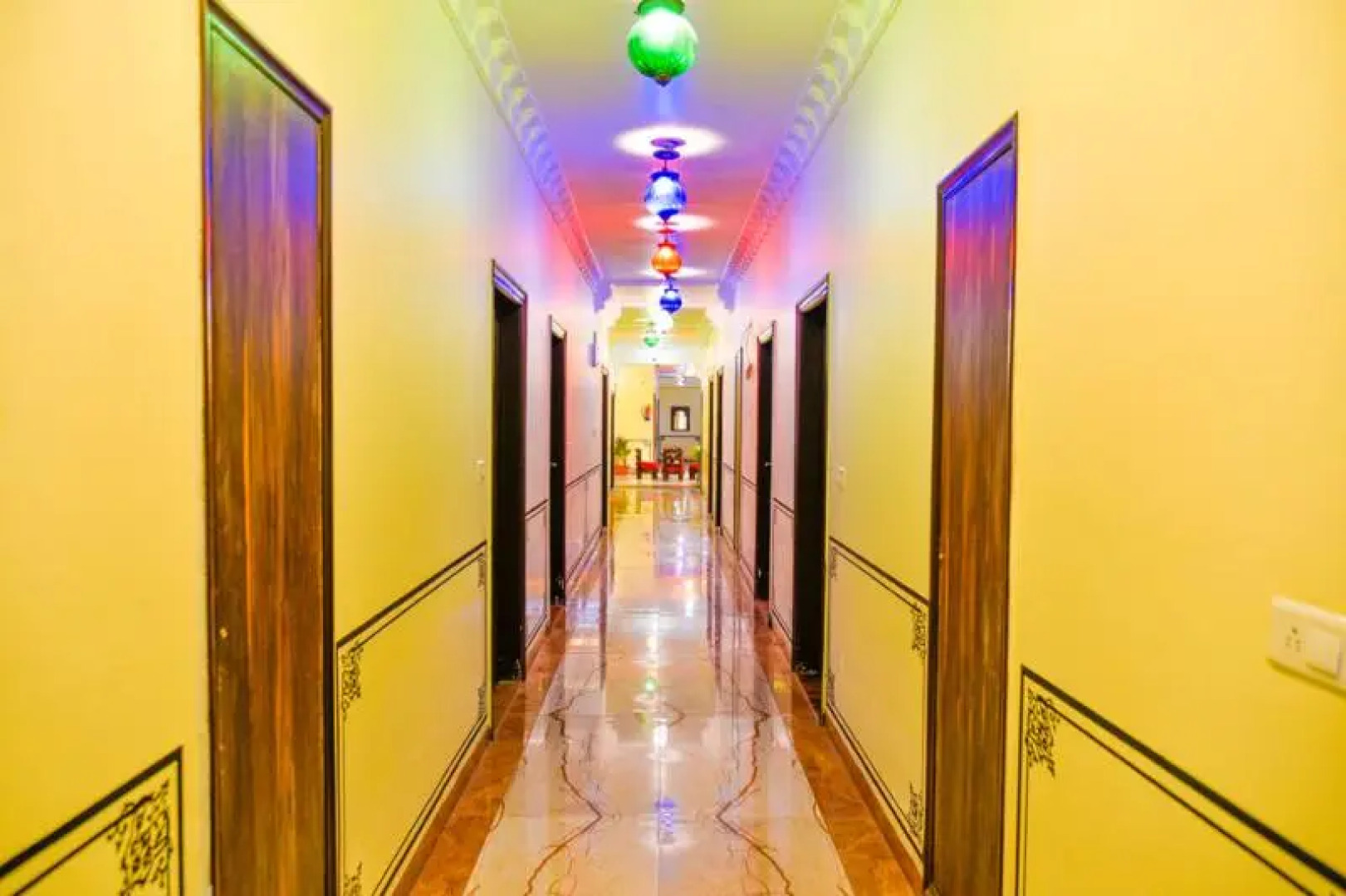 Hotel Laxmi Niwas