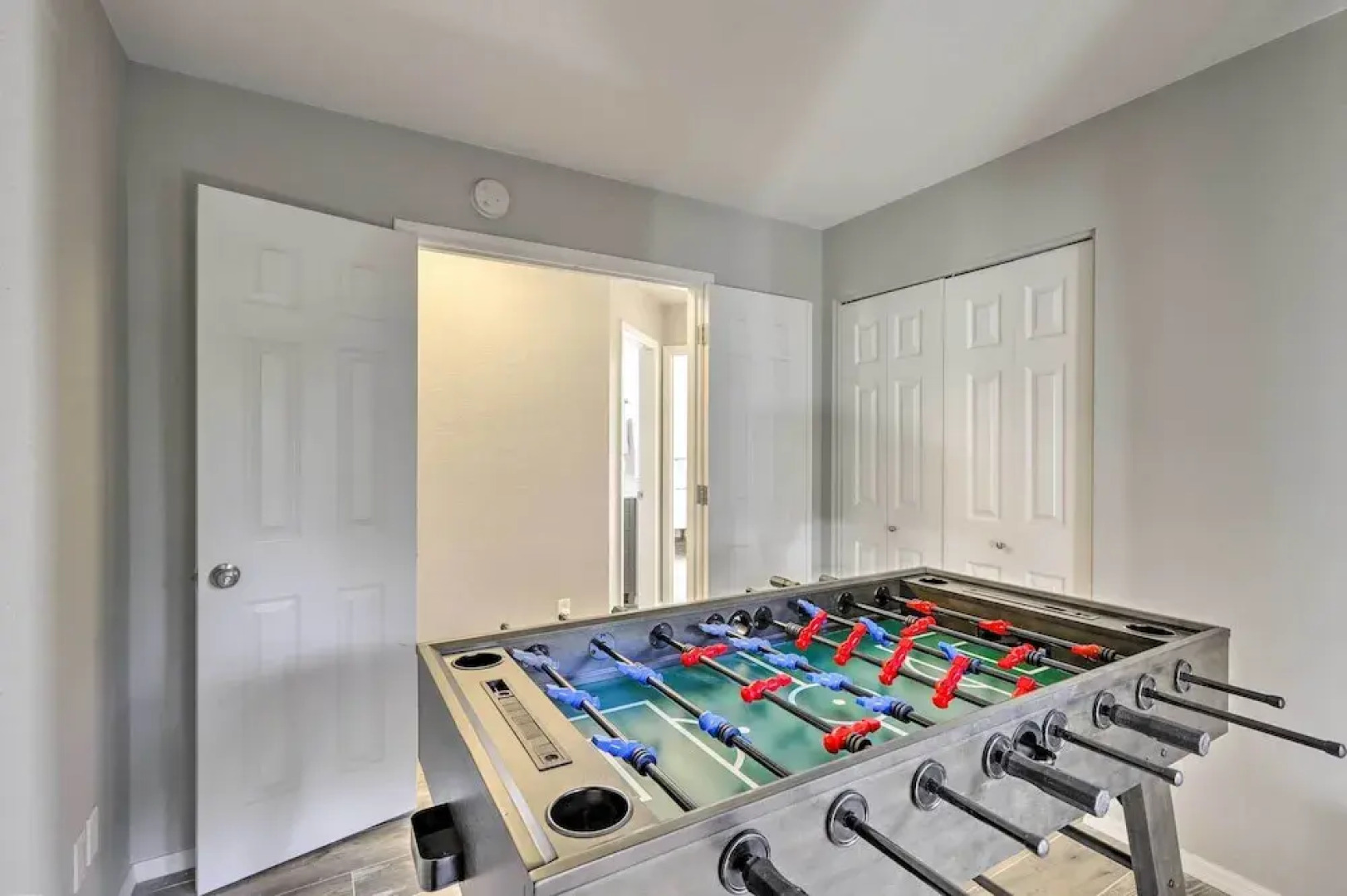 Modern Flagstaff Retreat ~ 4 Mi to Downtown!