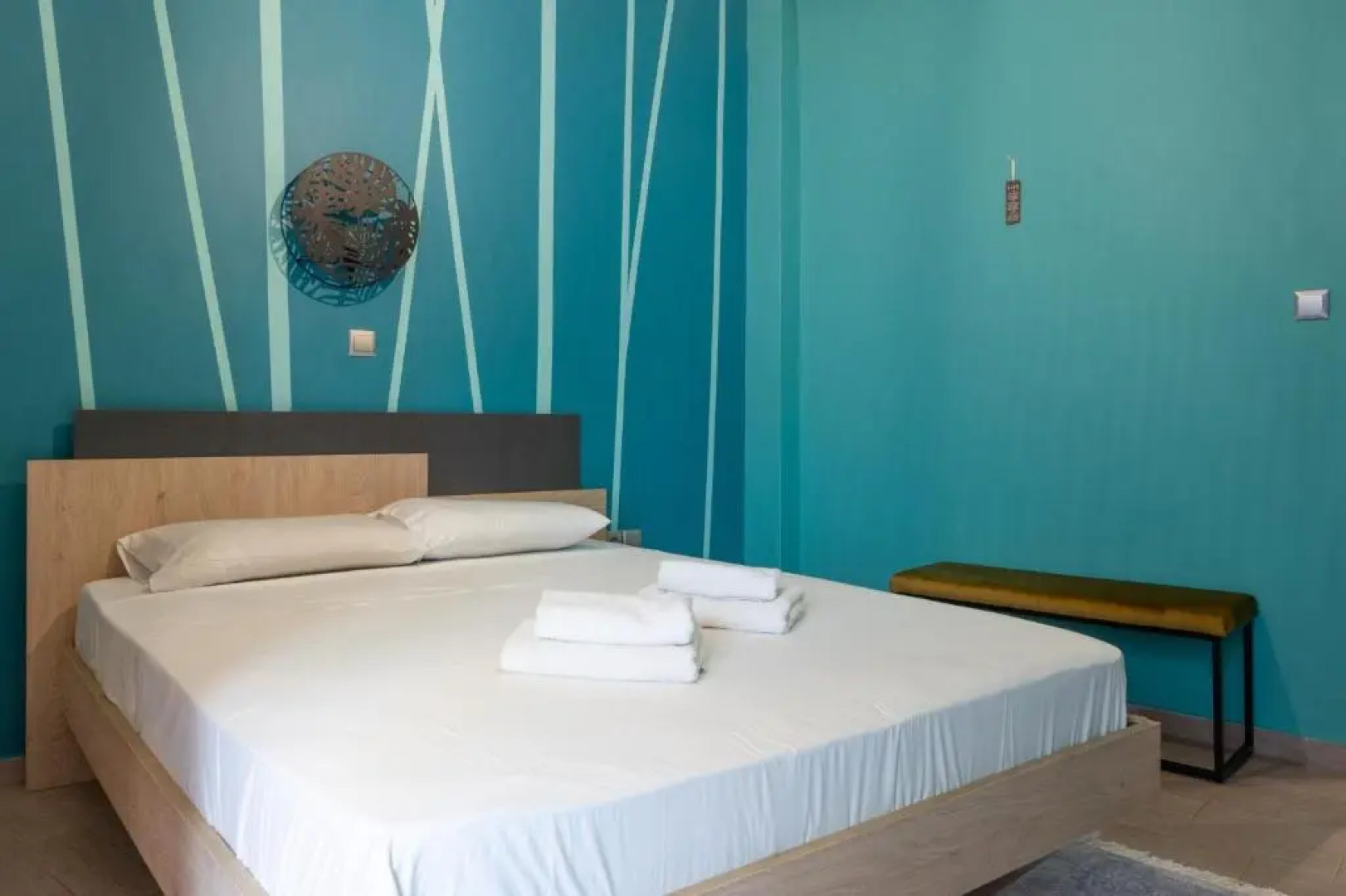 Modern 1-bedroom apartment, 10 mins from metro