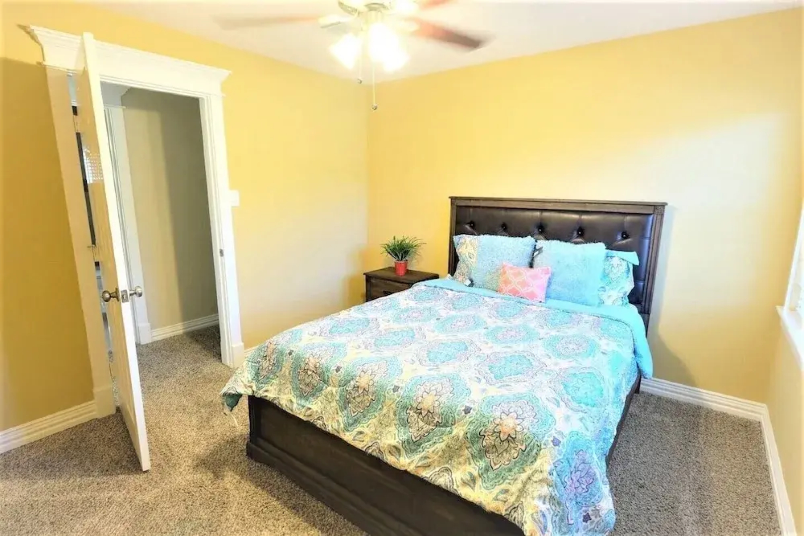 5Bdrm 3.5Bath 8Beds - Up to 16 Guest