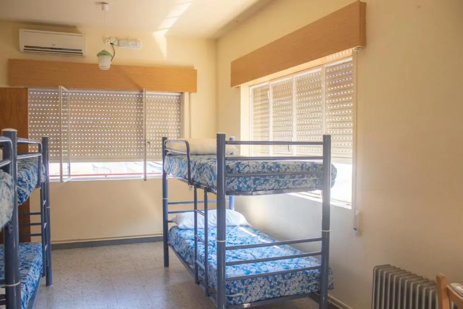 Albergue Santa Olaia - Hostel