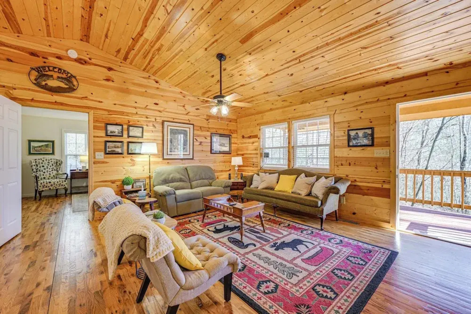 8 Mi to Chattooga River: Pet-friendly Mtn Cabin