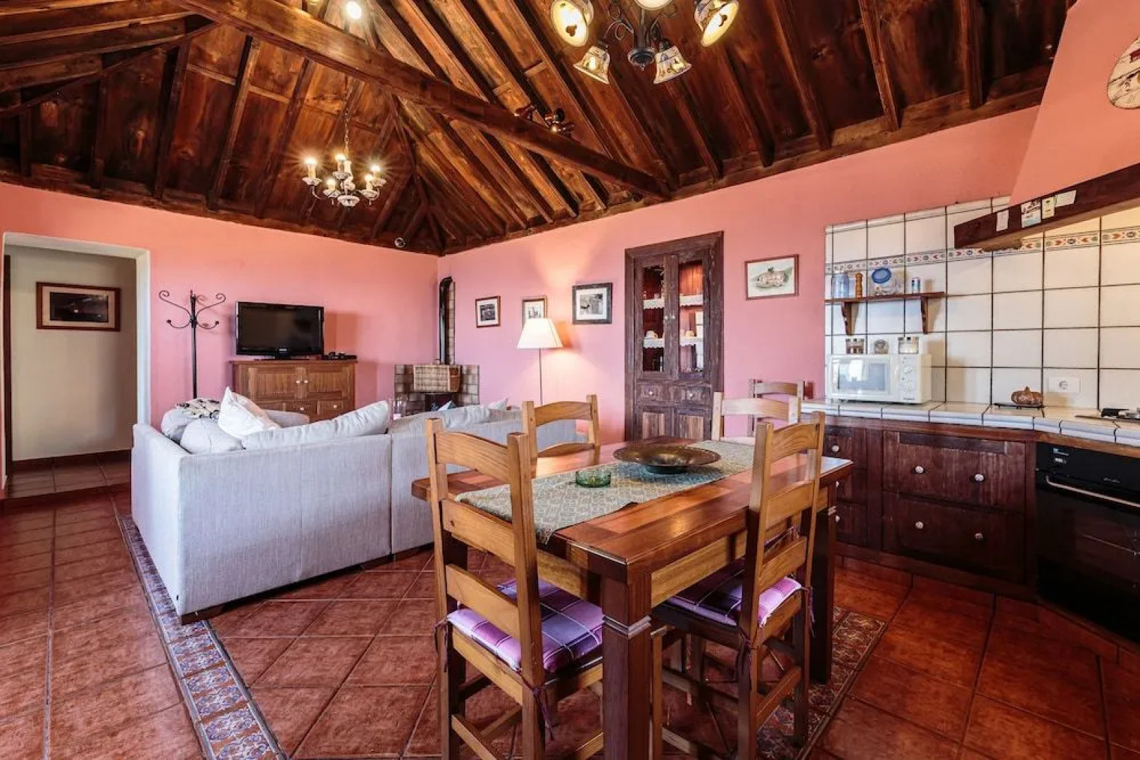 Casa Rural Los Hondos by Isla Bonita