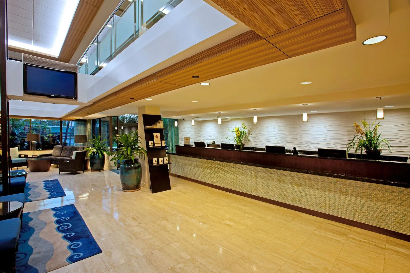 DoubleTree by Hilton Hotel Alana - Waikiki Beach