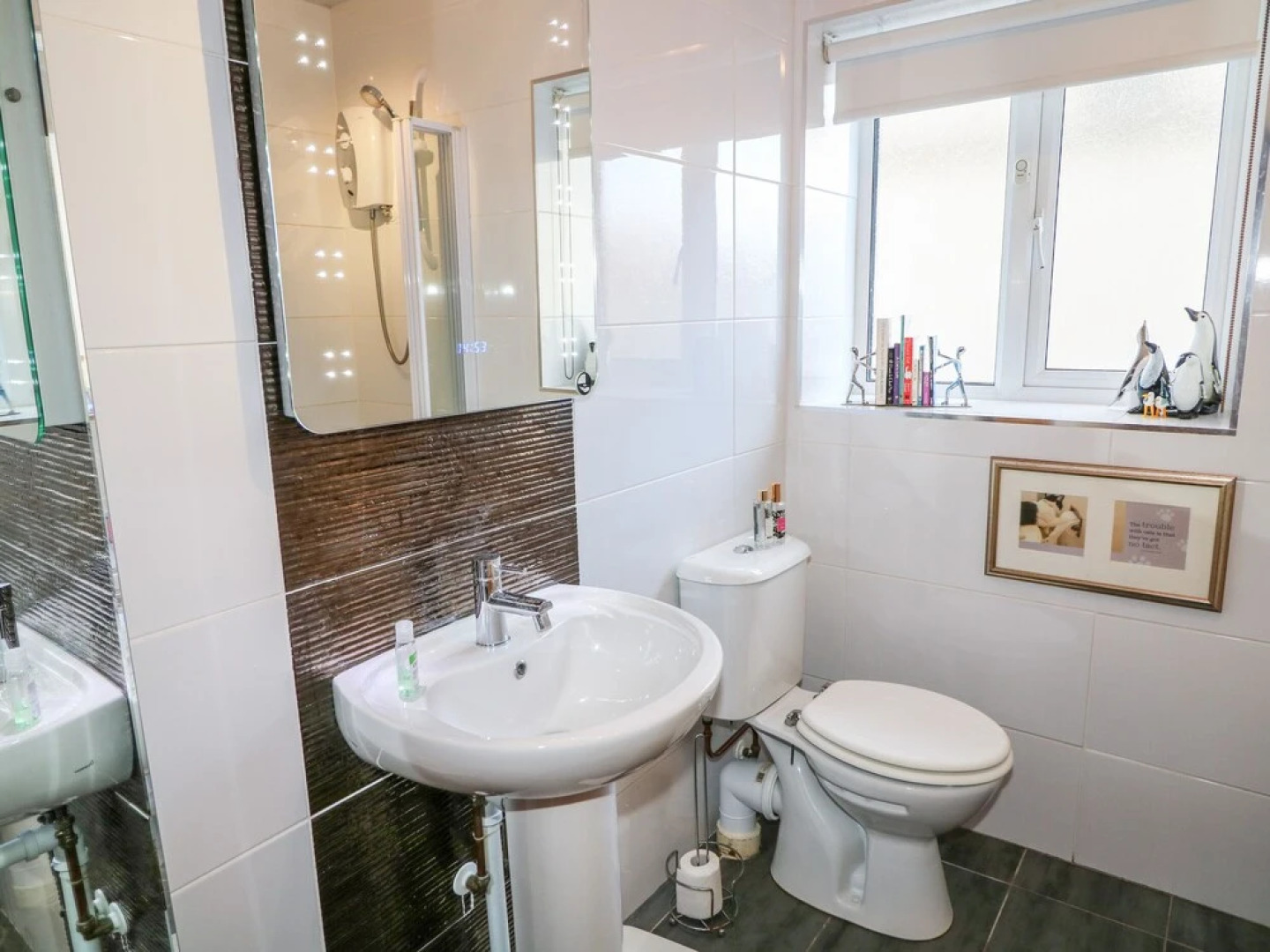 Beachside and Golf Apartment