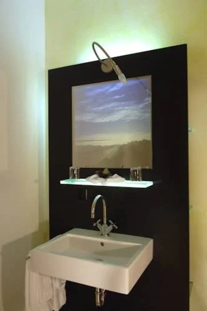 Felsenhotel La Claustra