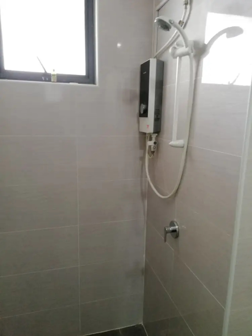 Lawang Suite 1 Bedroom Corner Apartment