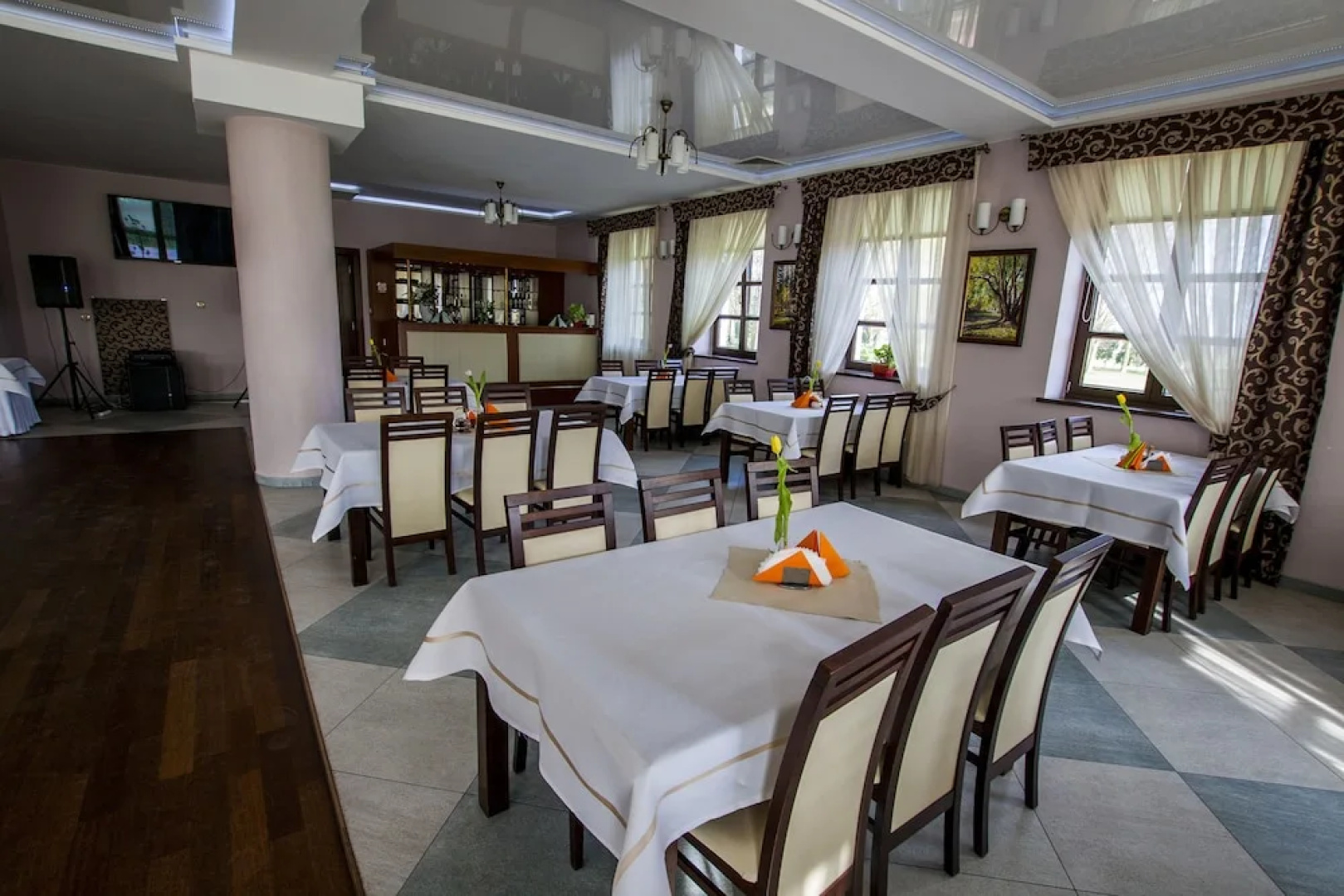 Hotel Rytwiany Nowy Dworek