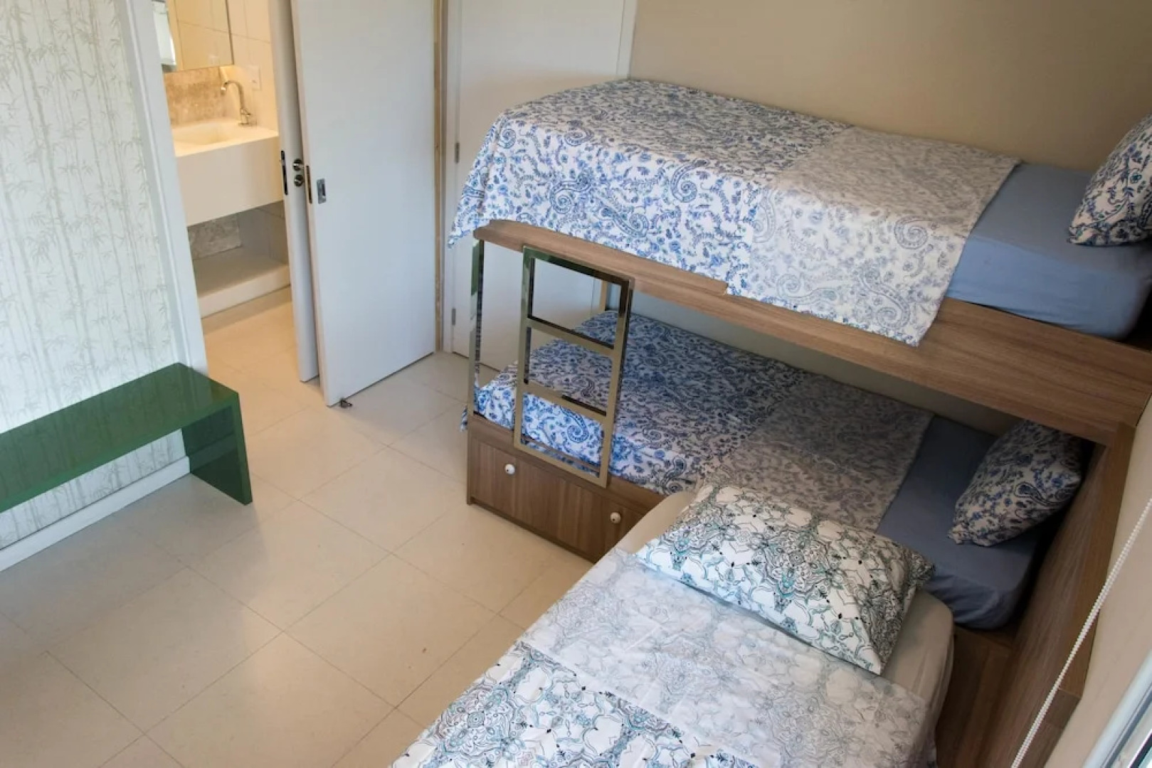 Golf Ville Apatamento Alto Padrão