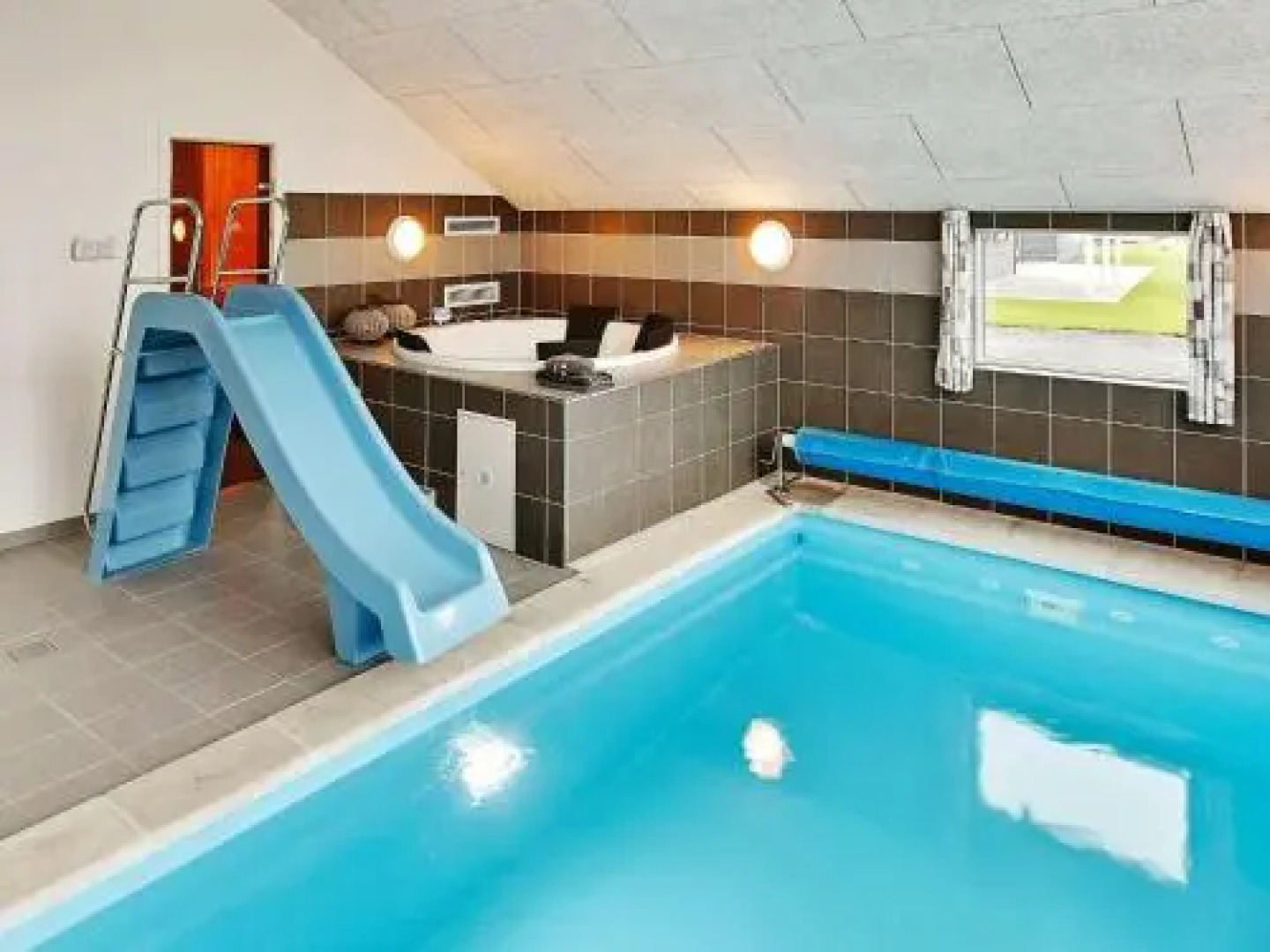 8 Person Holiday Home in Gelting