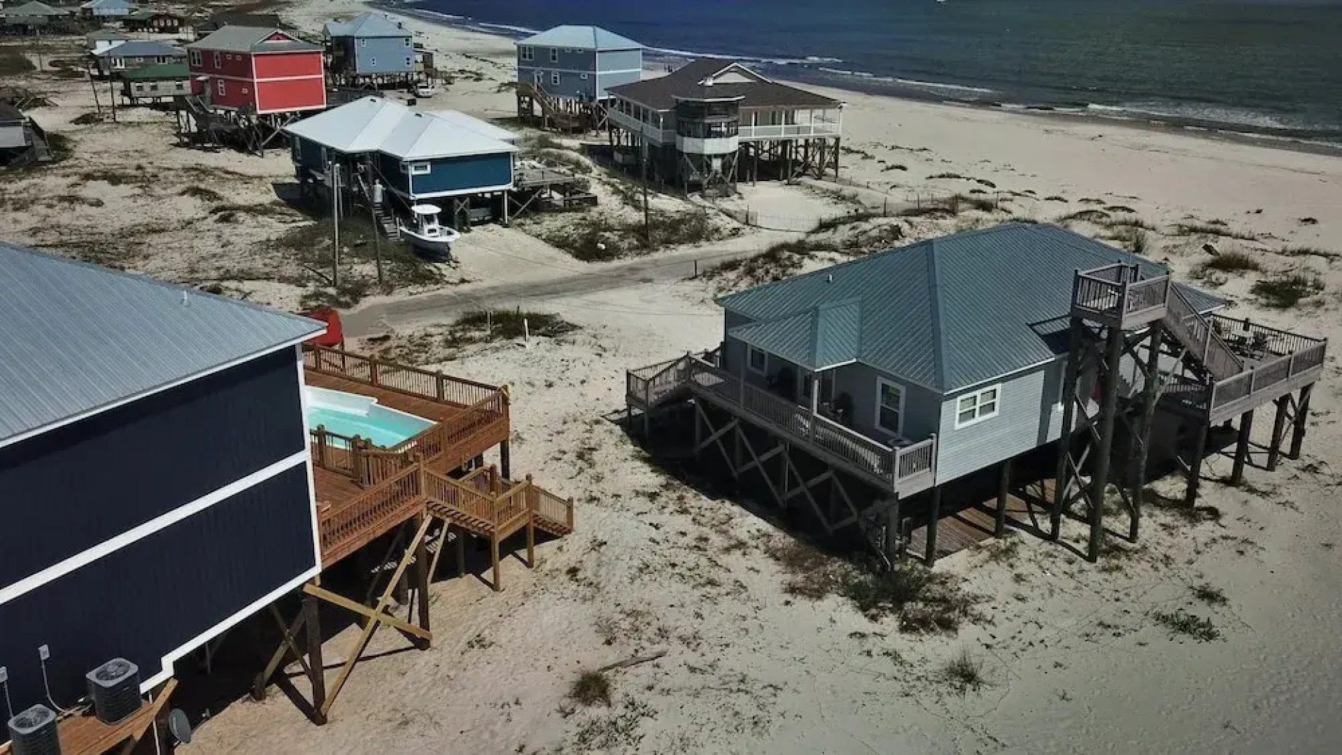 Sonny Daze - 105 Quebec Ct