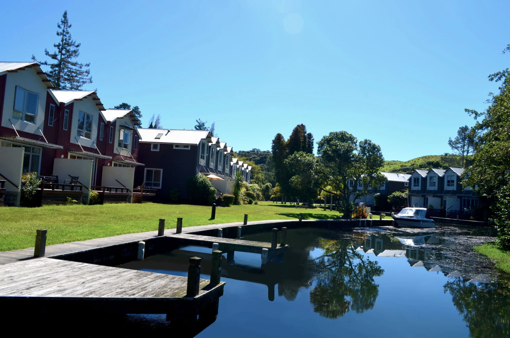Twinlake Villas